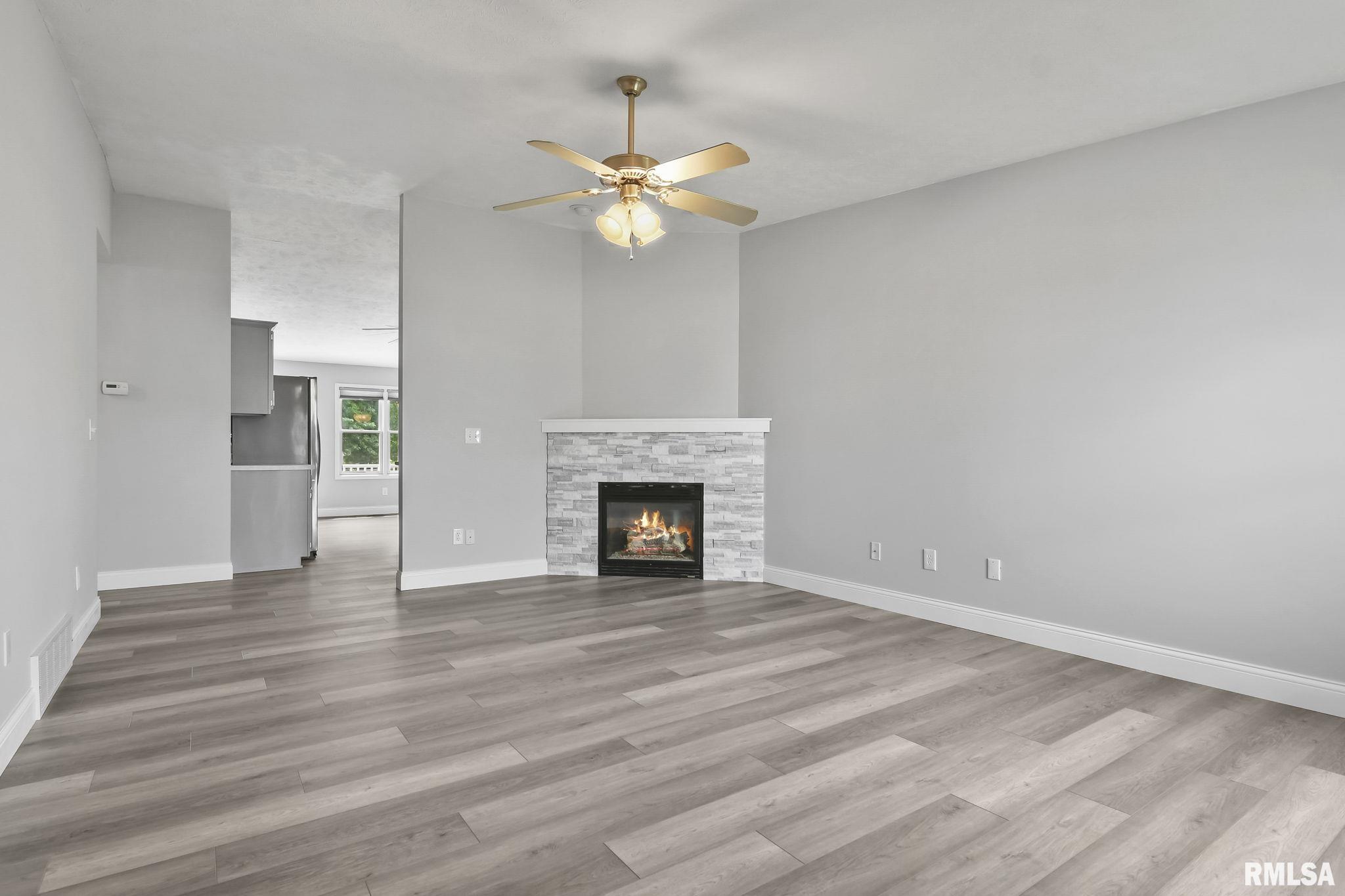 1704 Tern Place Springfield, IL 62711 - Photo 5 of 40