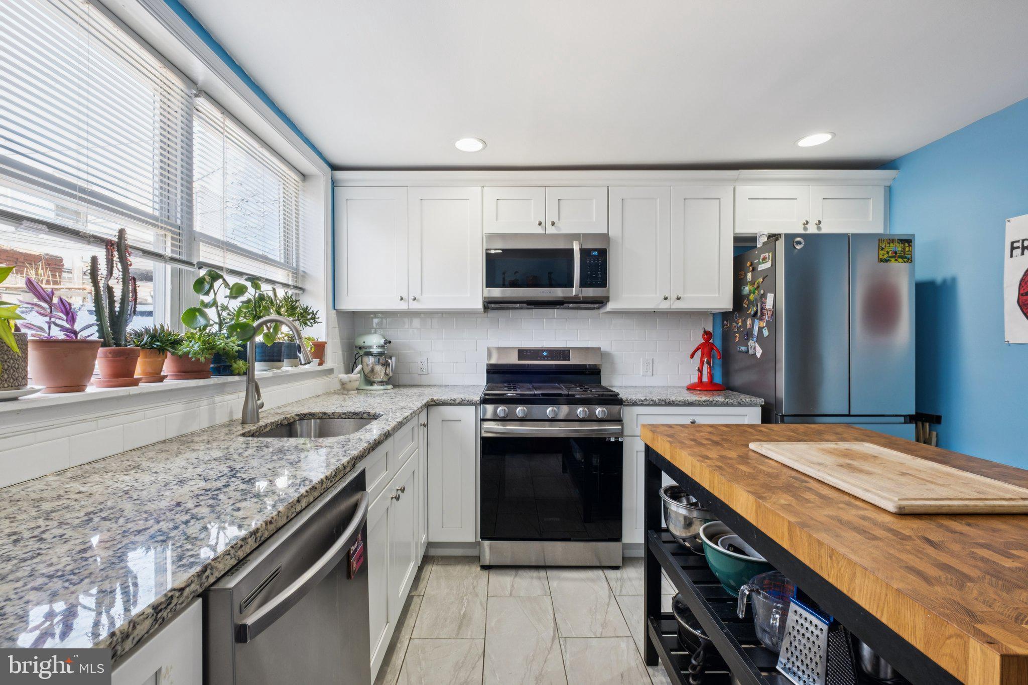 2318 South Percy Street Philadelphia, PA 19148 - Photo 10 of 25
