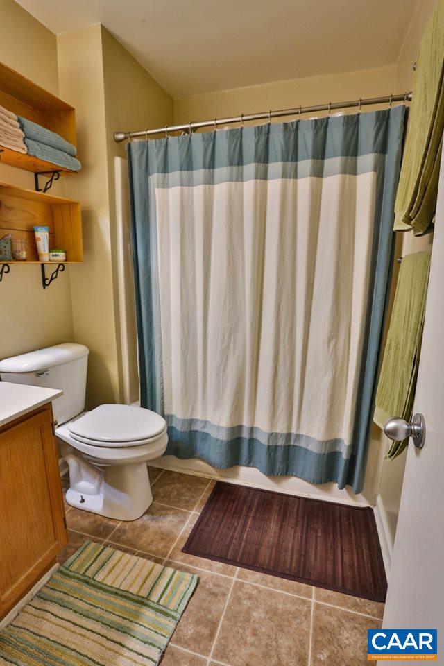 927 Stonehenge Road Charlottesville, VA 22901 - Photo 11 of 35 Gallery Image 11