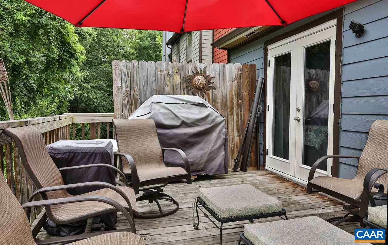 927 Stonehenge Road Charlottesville, VA 22901 - Photo 17 of 35 Gallery Image 17