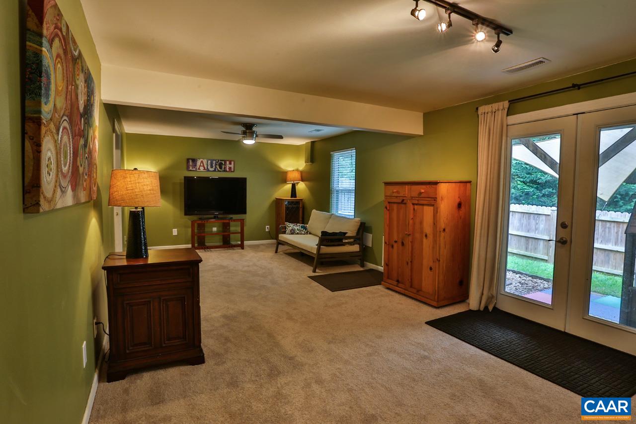 927 Stonehenge Road Charlottesville, VA 22901 - Photo 22 of 35 Gallery Image 22