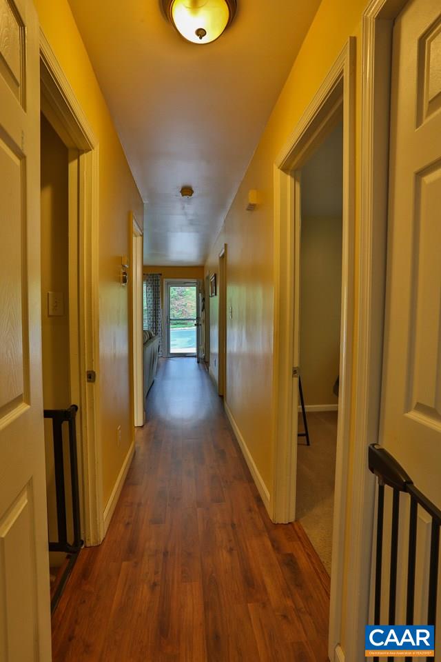 927 Stonehenge Road Charlottesville, VA 22901 - Photo 7 of 35 Gallery Image 7