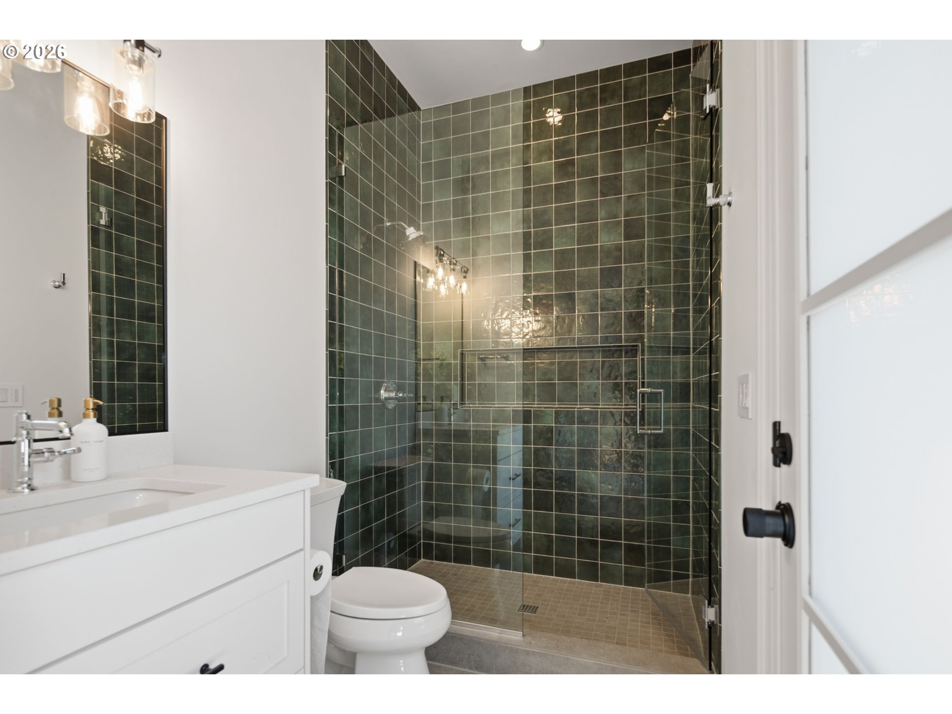13800 Goodall Road Lake Oswego, OR 97034 - Photo 39 of 45 Gallery Image 39