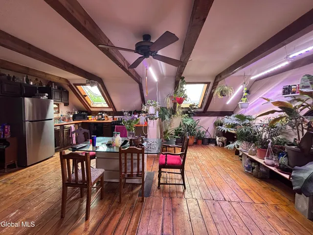 $560,000 | 430 Highway 43, Stephentown, NY 12168