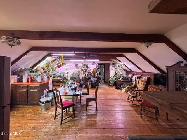 $560,000 | 430 Highway 43, Stephentown, NY 12168