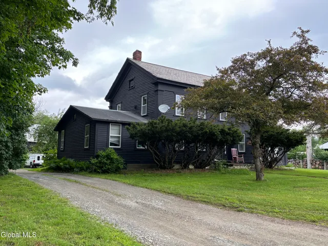 $560,000 | 430 Highway 43, Stephentown, NY 12168