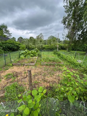 $560,000 | 430 Highway 43, Stephentown, NY 12168