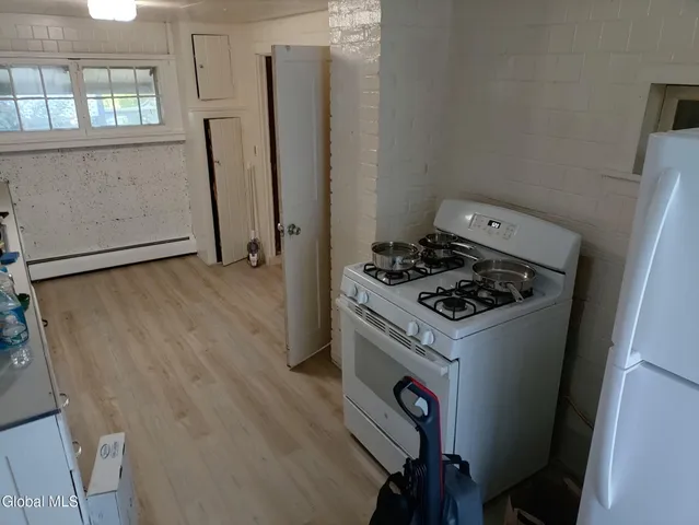 $560,000 | 430 Highway 43, Stephentown, NY 12168