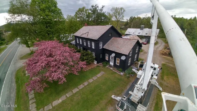 $560,000 | 430 Highway 43, Stephentown, NY 12168