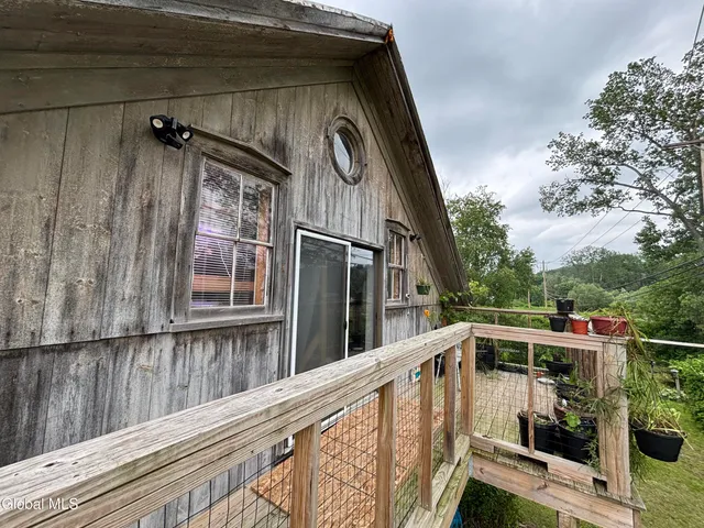 $560,000 | 430 Highway 43, Stephentown, NY 12168