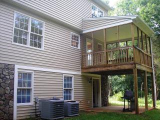 217 Meriwether Road Lynchburg, VA 24503 - Photo 2 of 4 back