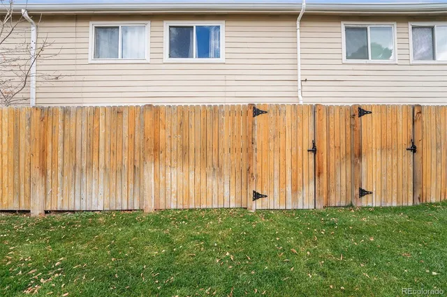 $300,000 | 8945 Field Street, Unit 73, Broomfield, CO 80021