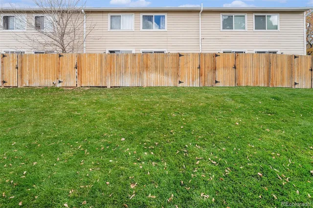 $300,000 | 8945 Field Street, Unit 73, Broomfield, CO 80021