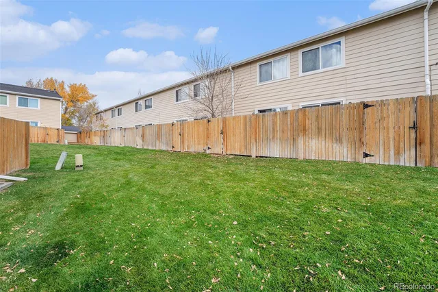 $300,000 | 8945 Field Street, Unit 73, Broomfield, CO 80021