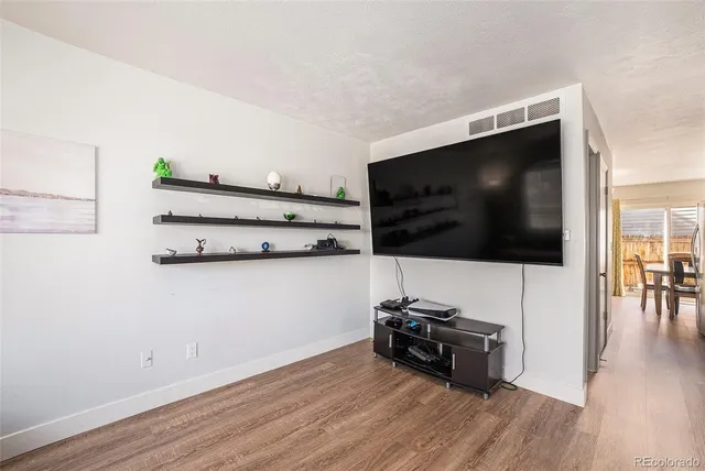 $300,000 | 8945 Field Street, Unit 73, Broomfield, CO 80021