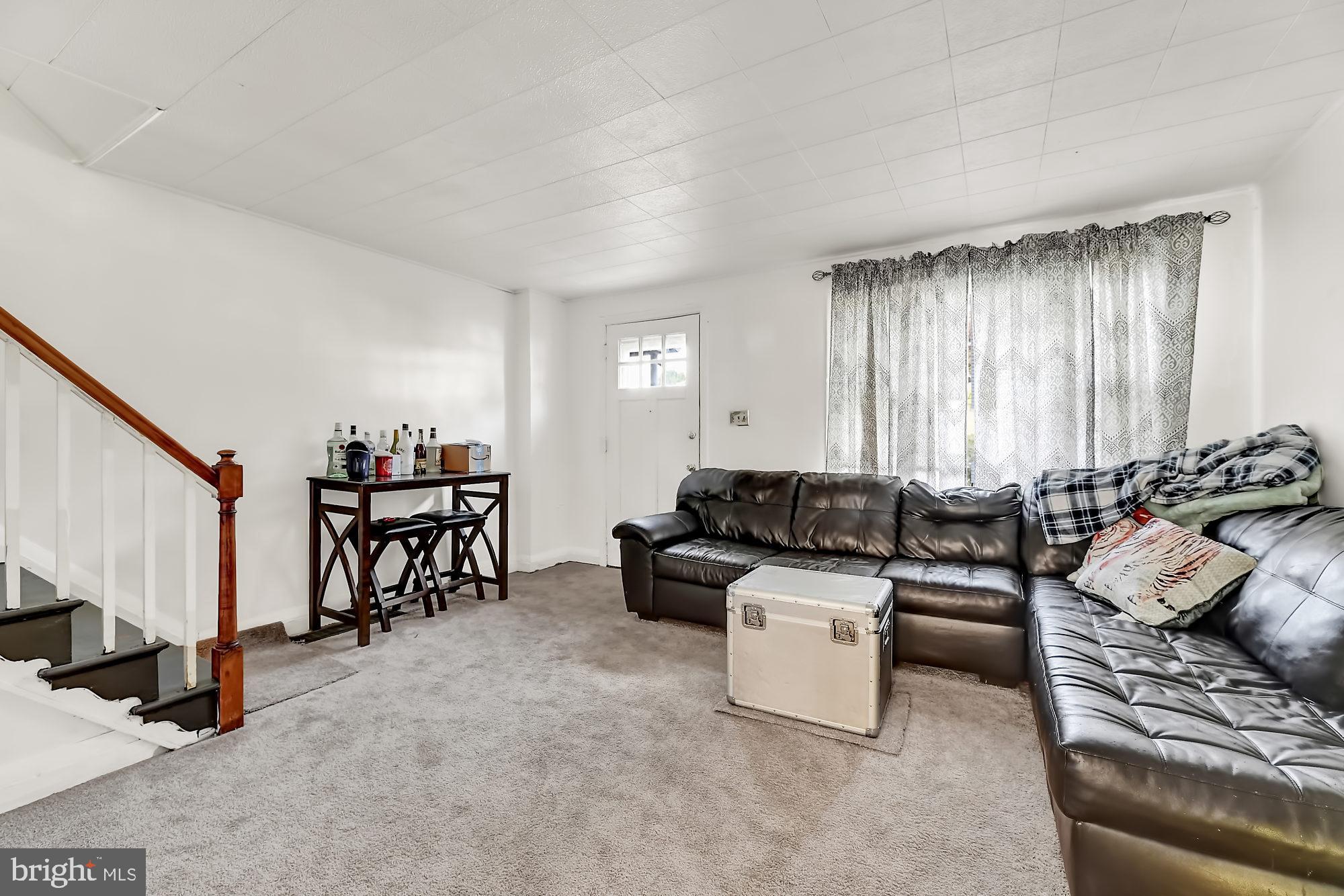 305 Grove Park Road Baltimore, MD 21225 - Photo 3 of 25 Gallery Image 3