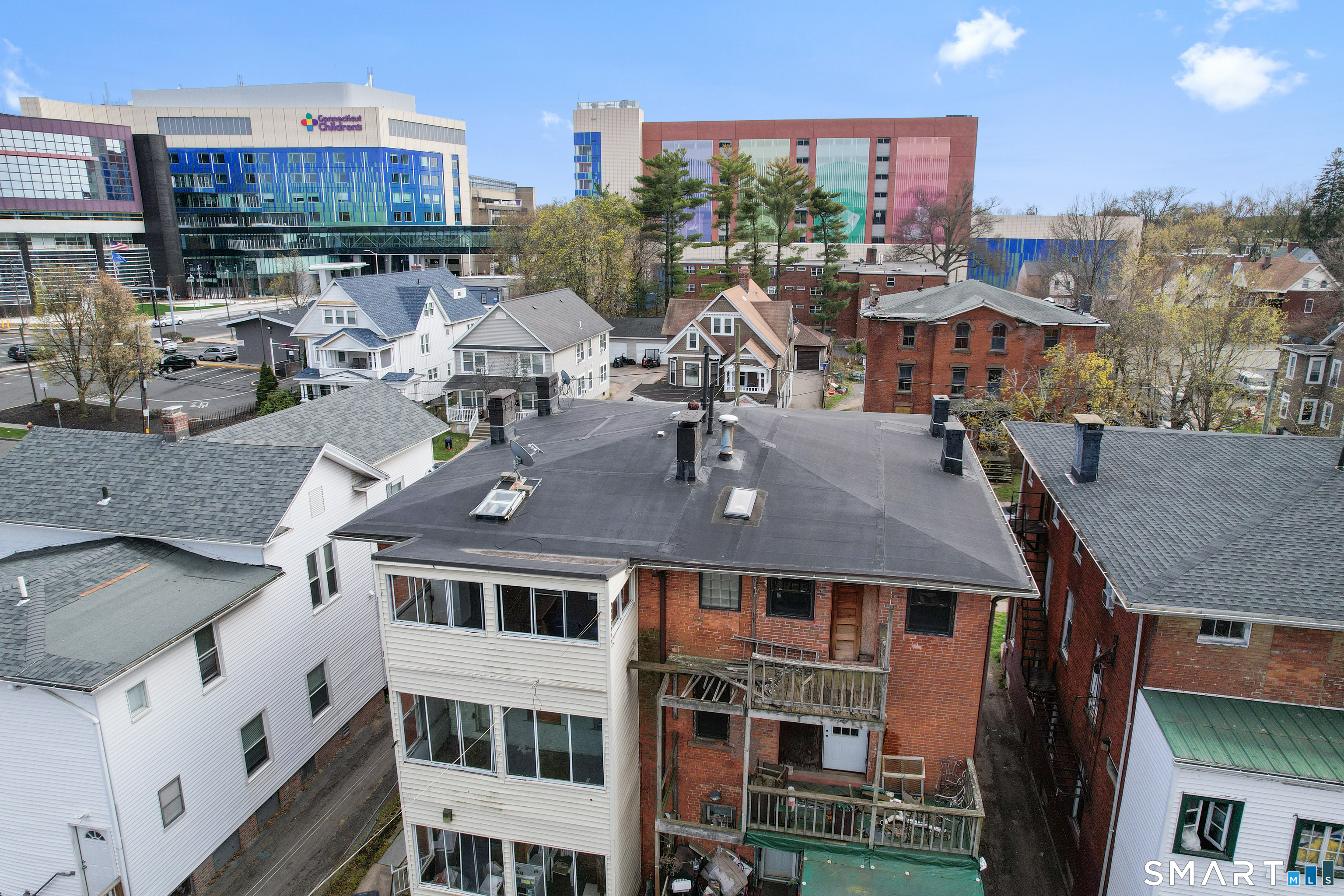 24 Madison Street Hartford, CT 06106 - Photo 4 of 18 a view of a city from a balcony