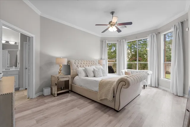 $450,000 | 3143 Edgewood Drive, Pearland, TX 77584