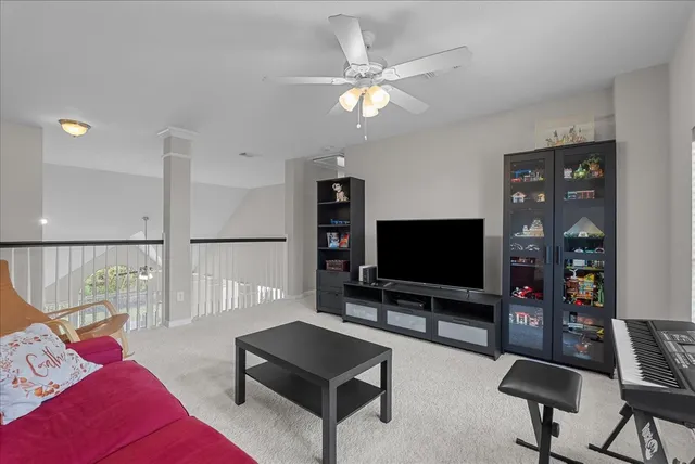 $450,000 | 3143 Edgewood Drive, Pearland, TX 77584