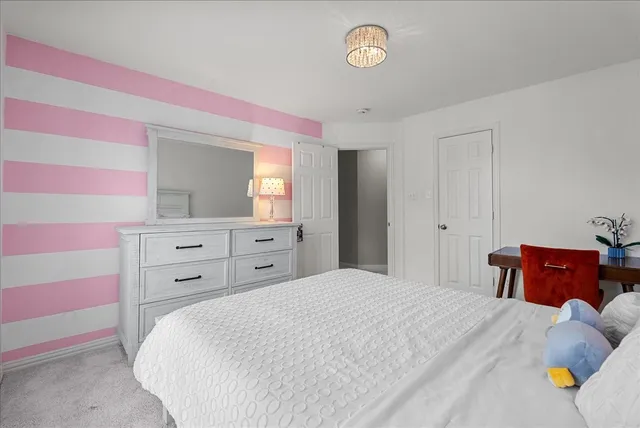 $450,000 | 3143 Edgewood Drive, Pearland, TX 77584