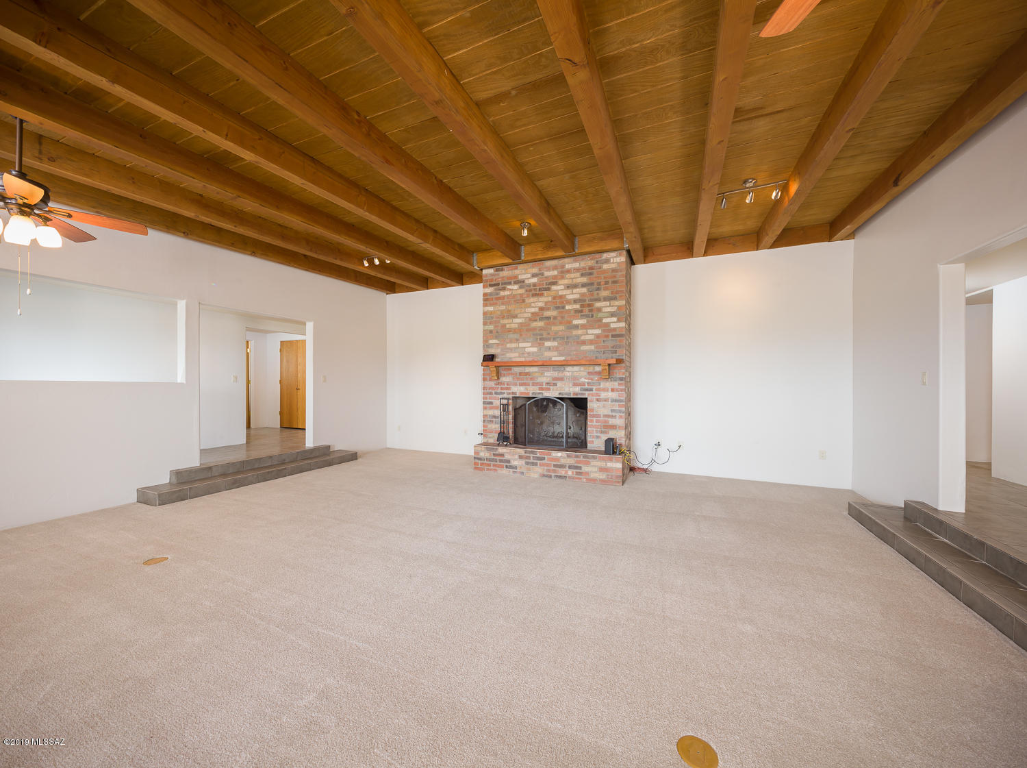 4505 North Silverbell Road Tucson, AZ 85745 - Photo 2 of 35