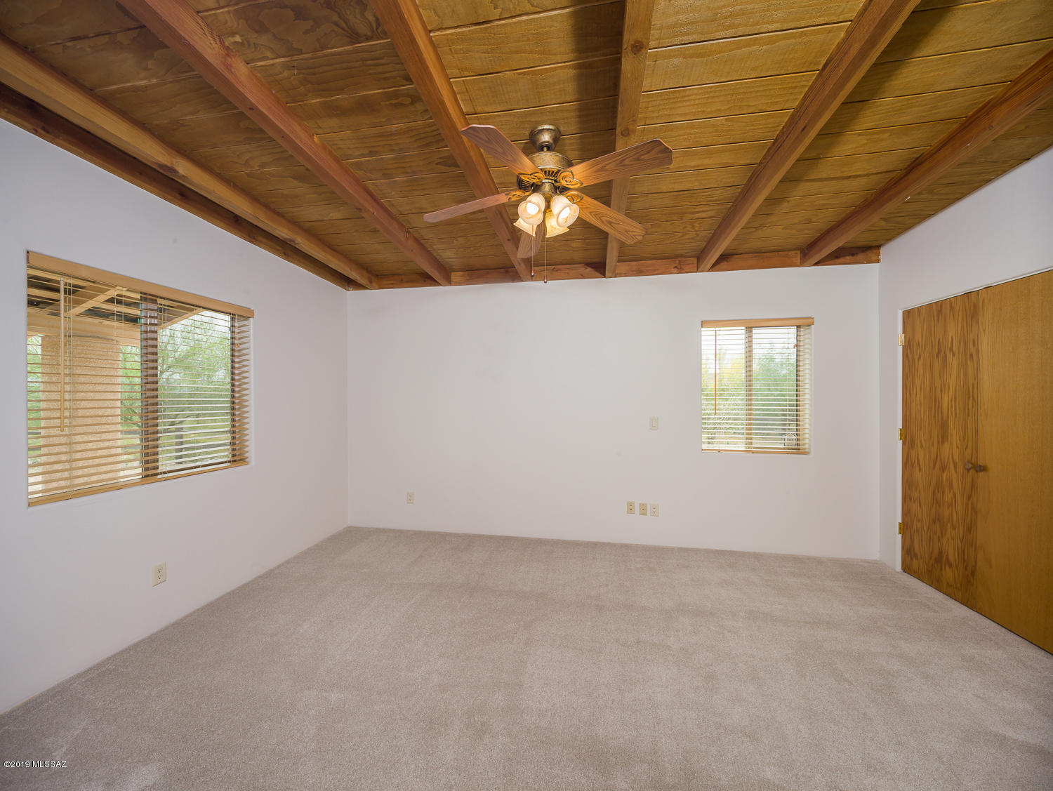4505 North Silverbell Road Tucson, AZ 85745 - Photo 4 of 35