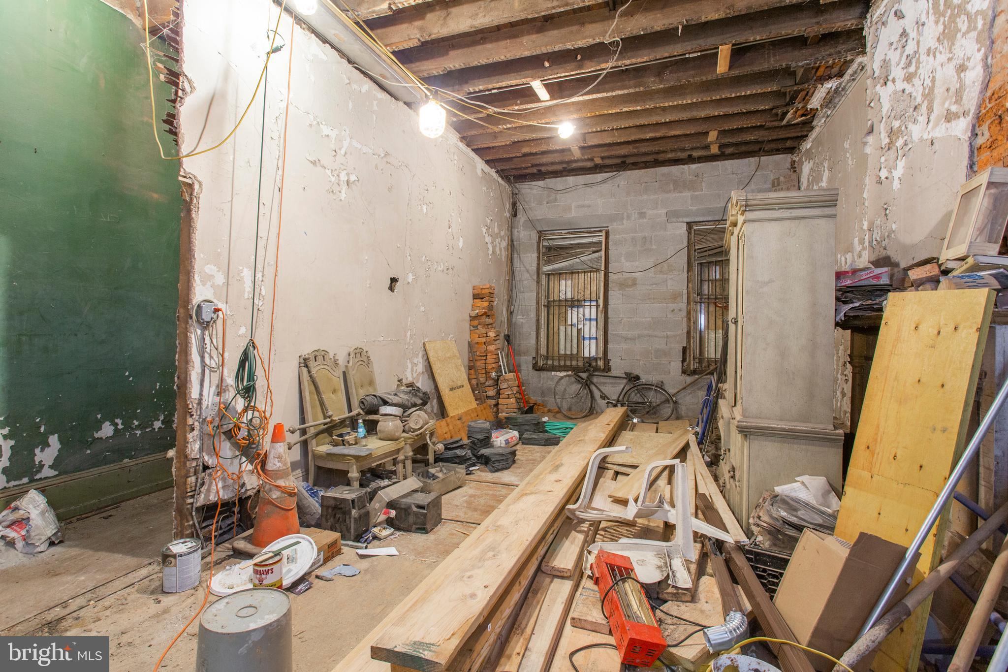 325 South 18th Street Philadelphia, PA 19103 - Photo 7 of 16 a view of a balcony with chairs and wooden floor
