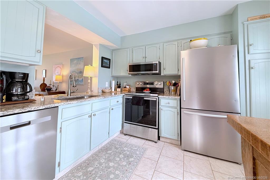 1950 Southwest Palm City Road, Unit 44205 Stuart, FL 34994 - Photo 4 of 38