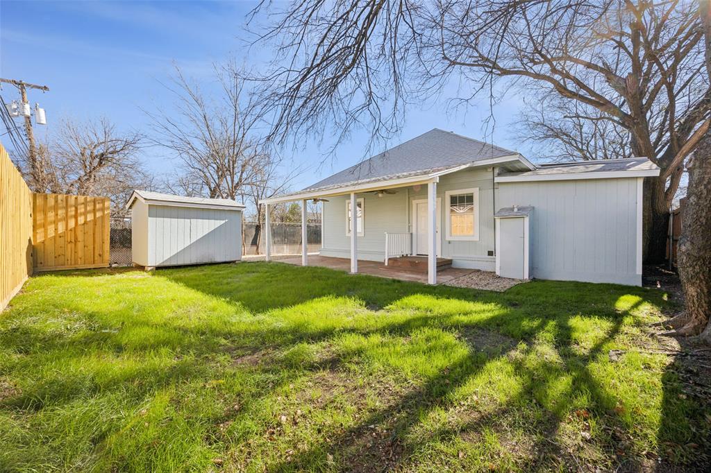 915 Centre Street Dallas, TX 75208 - Photo 26 of 28