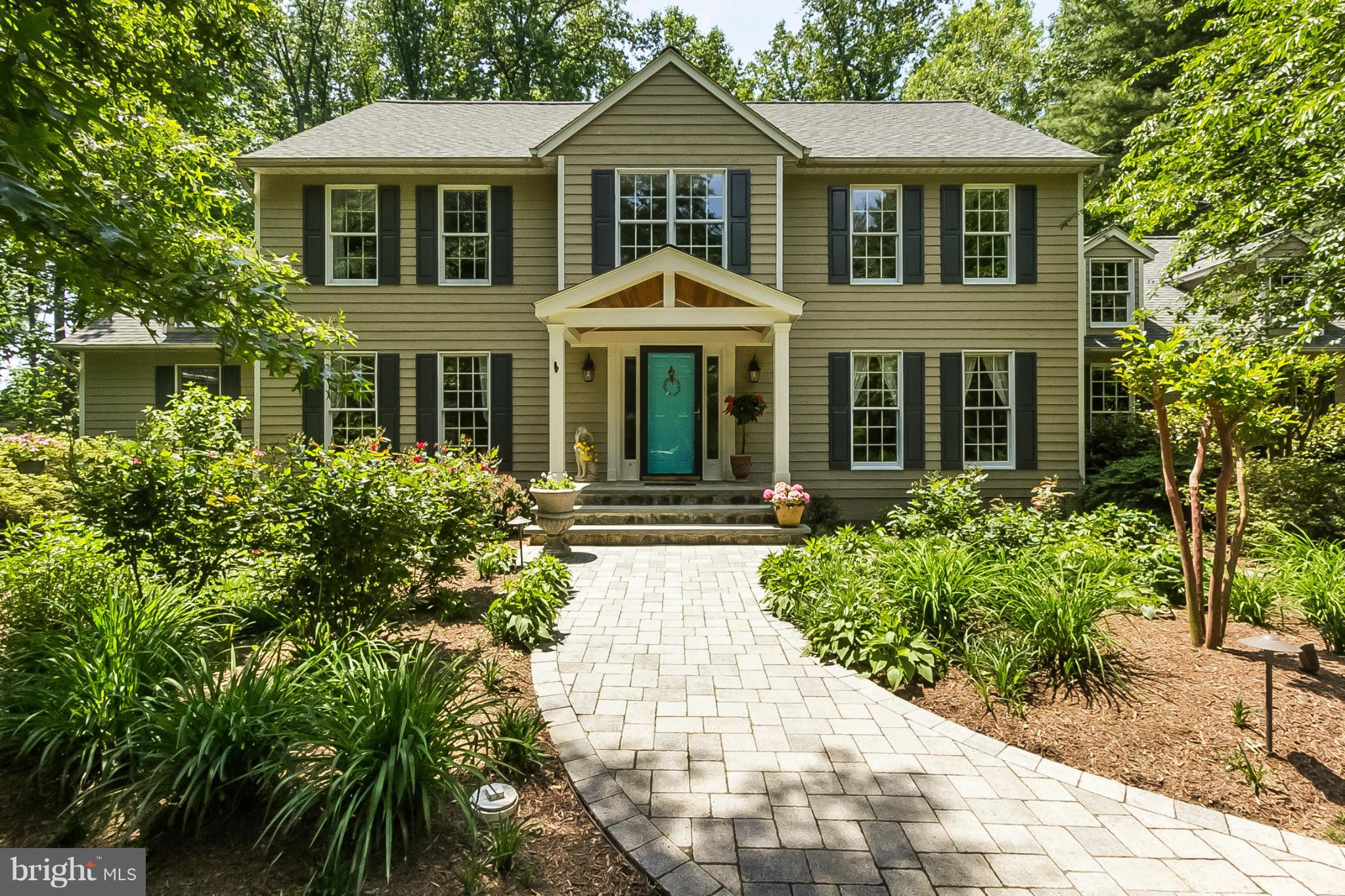 25 Shadow Point Court Edgewater, MD 21037 - Photo 1 of 28 Storybook setting on one acre