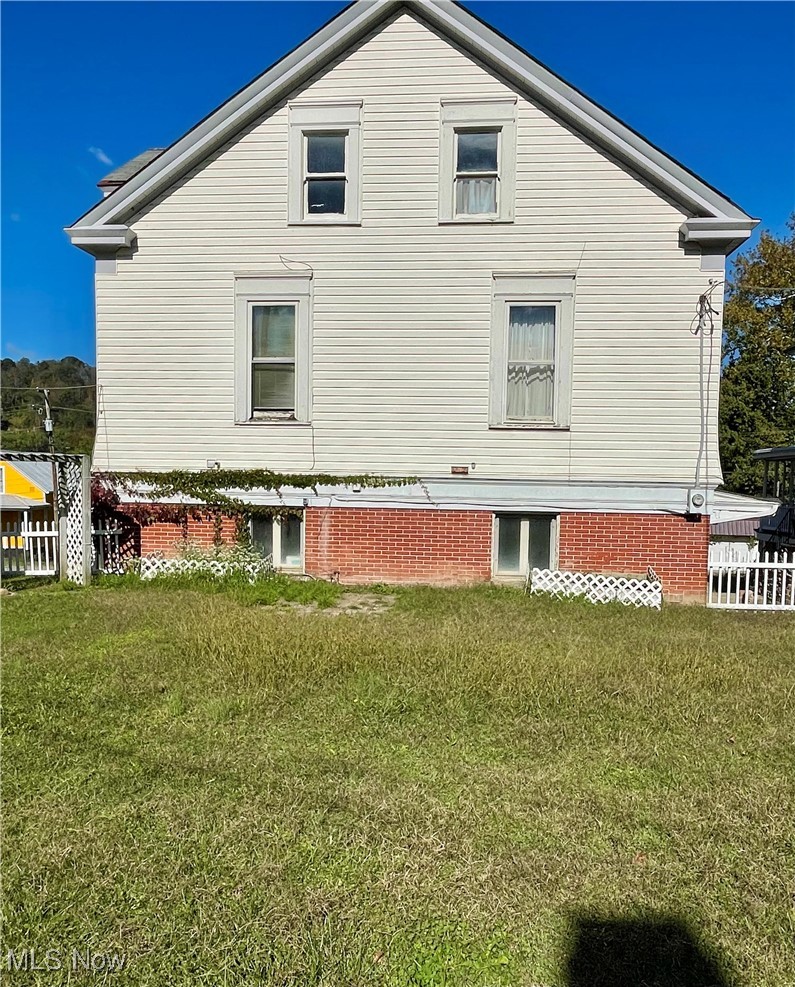 503 Riverside Drive Sistersville, WV 26175 - Photo 6 of 10