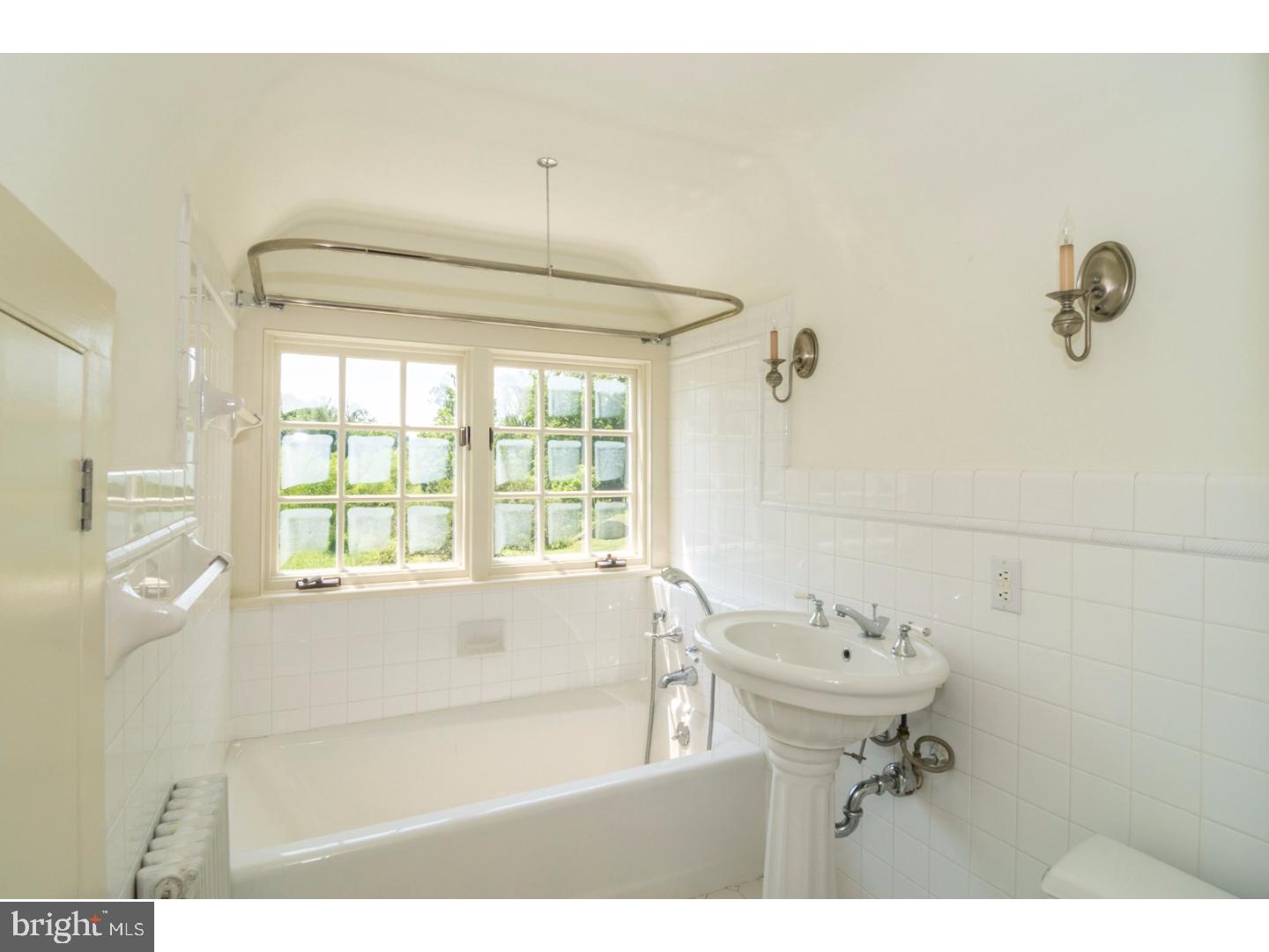 5441 Ash Road Doylestown, PA 18902 - Photo 17 of 25 Bathroom