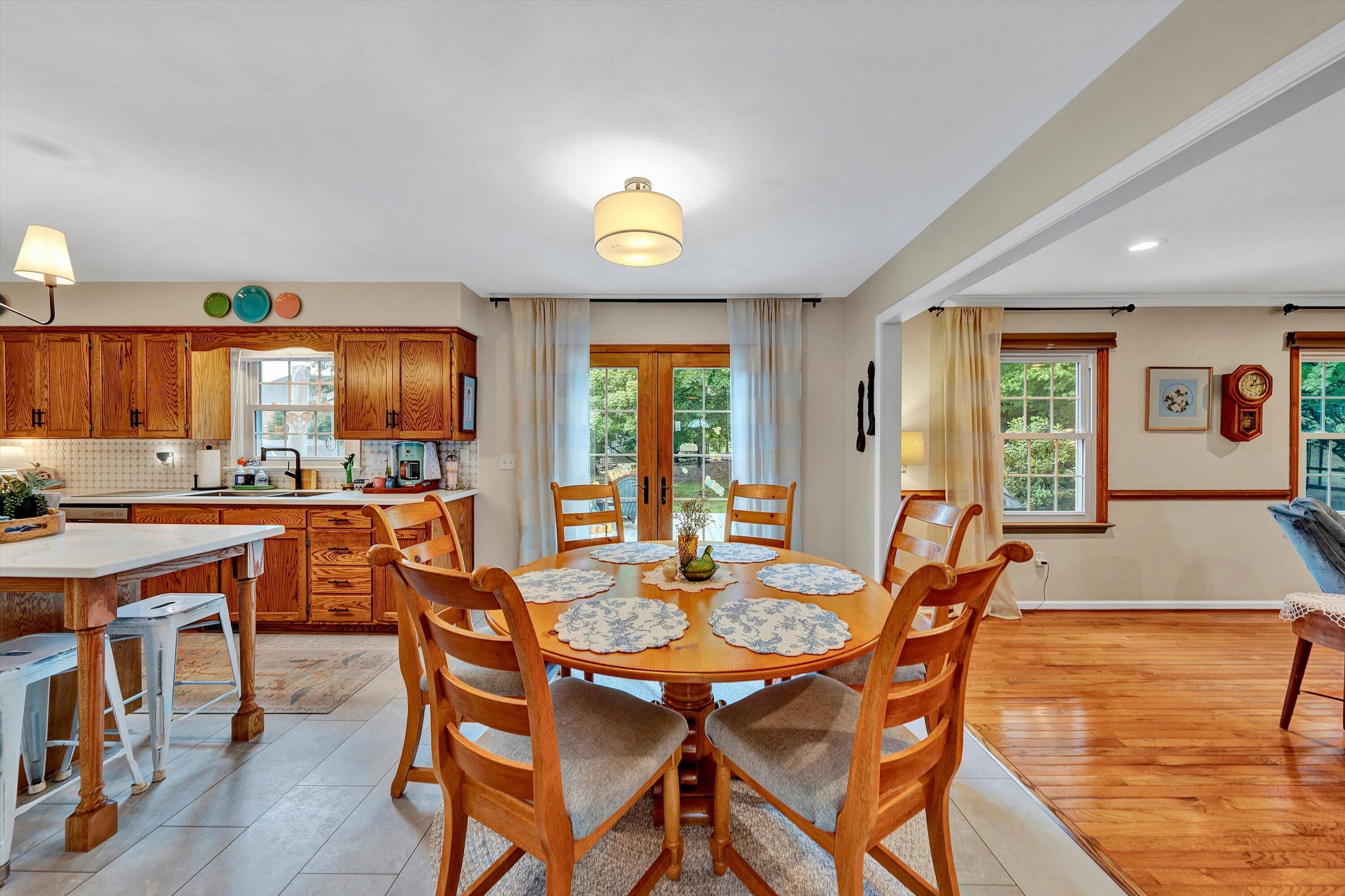 5122 Britaney Road Roanoke, VA 24012 - Photo 8 of 25 08-DSC00028