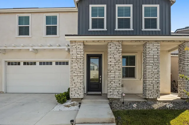 $649,900 | 153 Boulder Drive, Madera, CA 93636