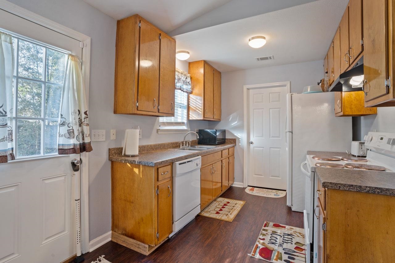 235 Ross Road Tallahassee, FL 32305 - Photo 10 of 19 Gallery Image 10