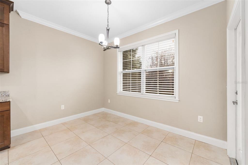 16617 Northwest 194th Street High Springs, FL 32643 - Photo 13 of 32 a view of an empty room with a window