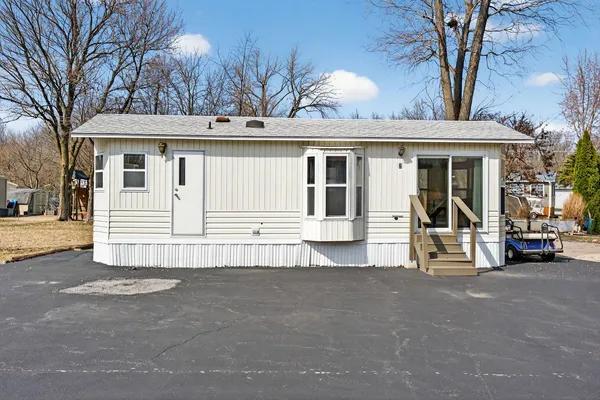 $80,000 | 2 Largemouth Lane, Wilmington, IL 60481