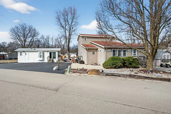$80,000 | 2 Largemouth Lane, Wilmington, IL 60481