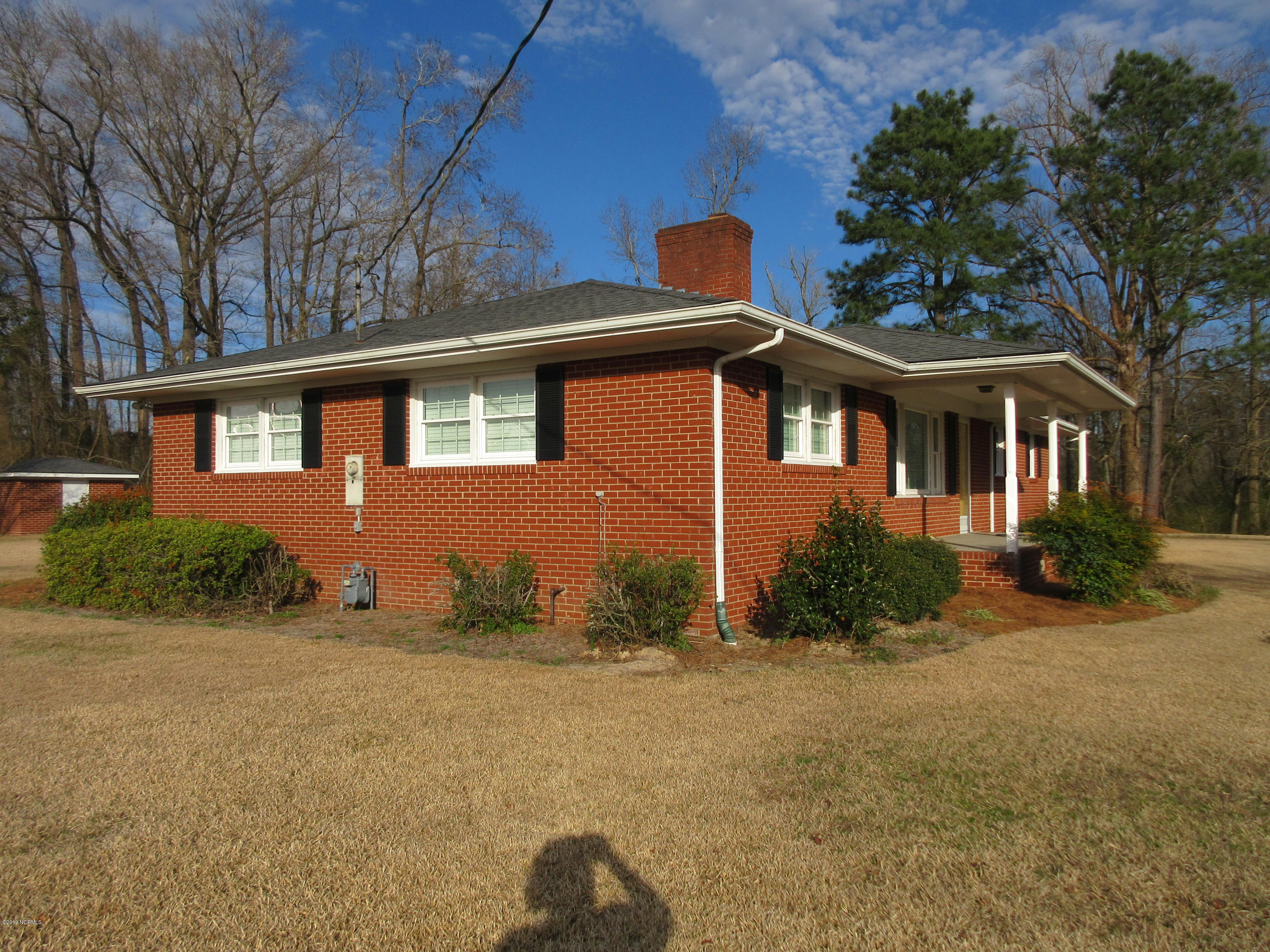 1064 Elmore Farms Road Kinston, NC 28501 - Photo 4 of 27 IMG_0096