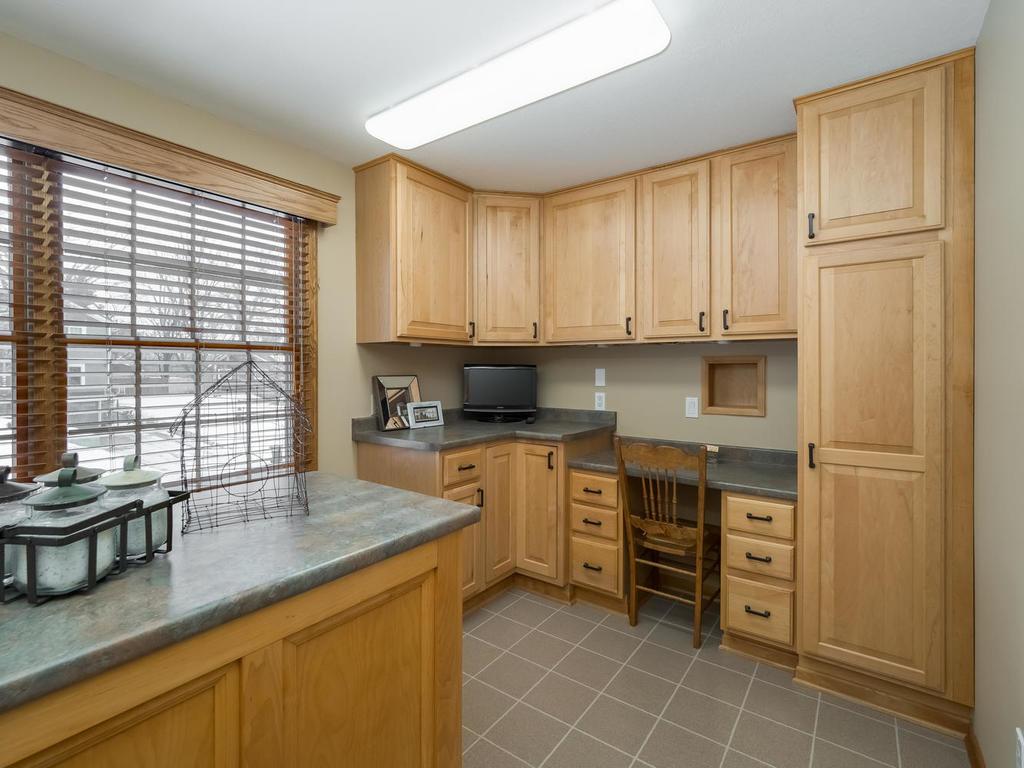 4504 Balfanz Road Edina, MN 55435 - Photo 14 of 35