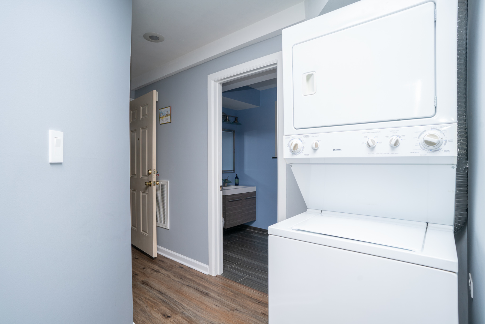 1940 North Ridgeway Avenue, Unit 1 Chicago, IL 60647 - Photo 11 of 13