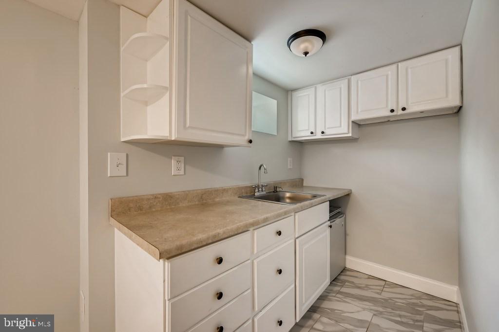 2717 Arcola Avenue Silver Spring, MD 20902 - Photo 23 of 35 Basement kitchenette