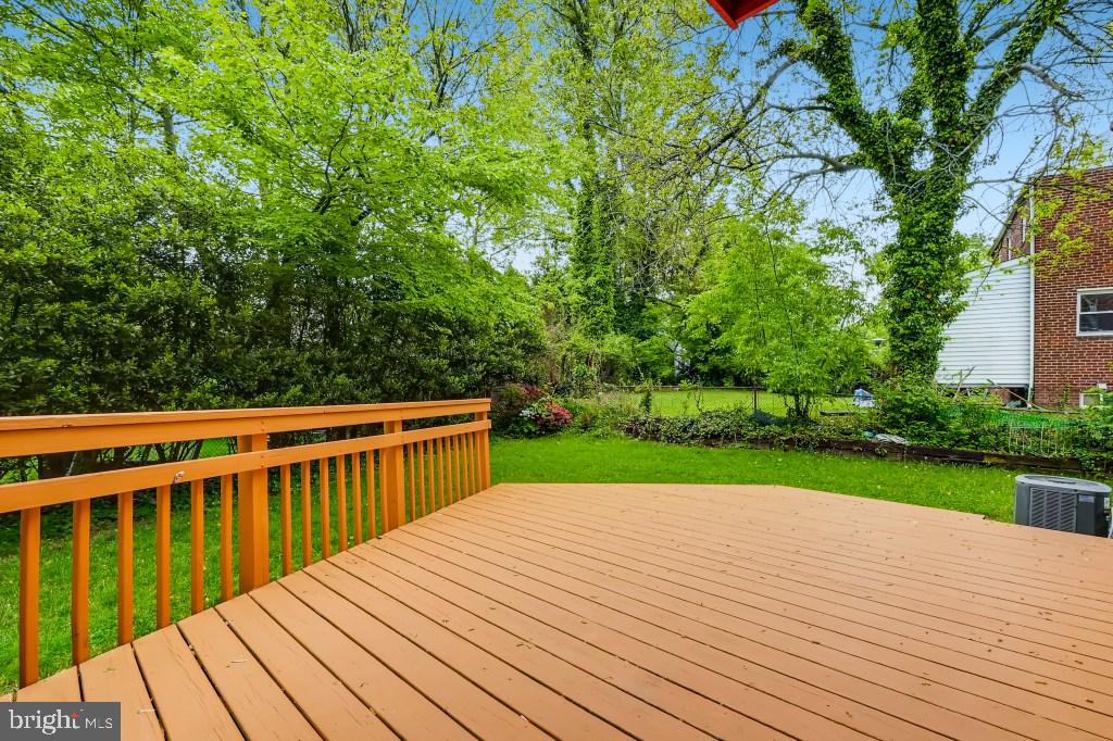 2717 Arcola Avenue Silver Spring, MD 20902 - Photo 26 of 35 Rear Deck