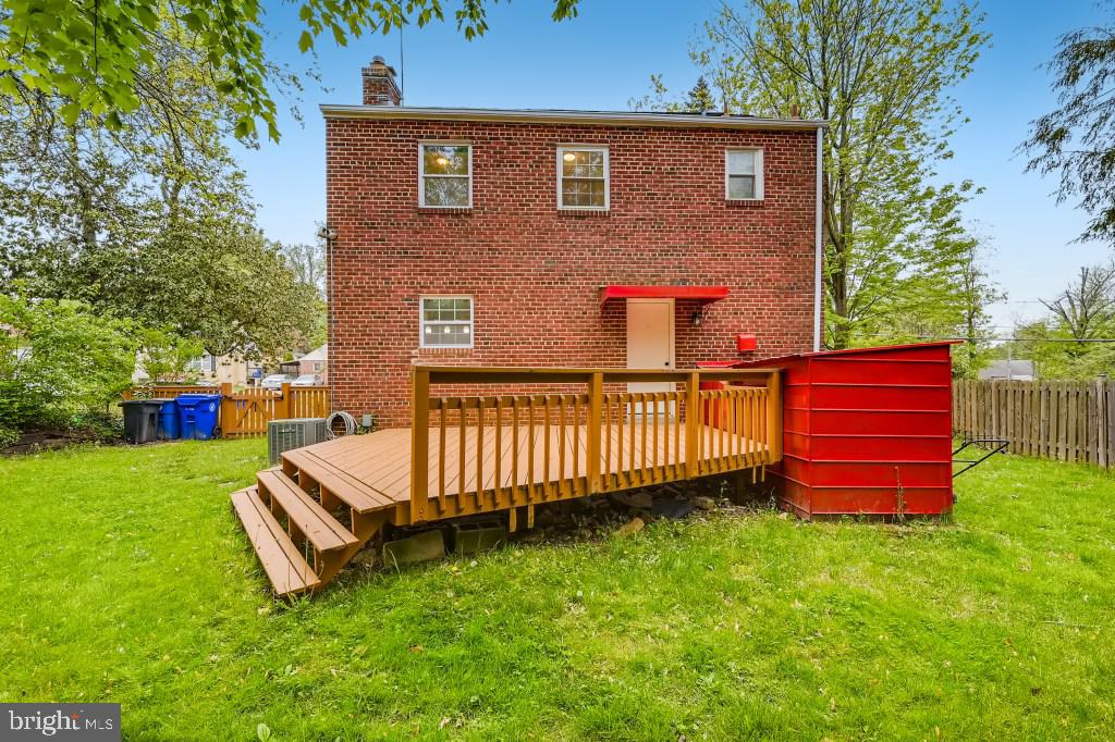 2717 Arcola Avenue Silver Spring, MD 20902 - Photo 30 of 35 Rear exterior