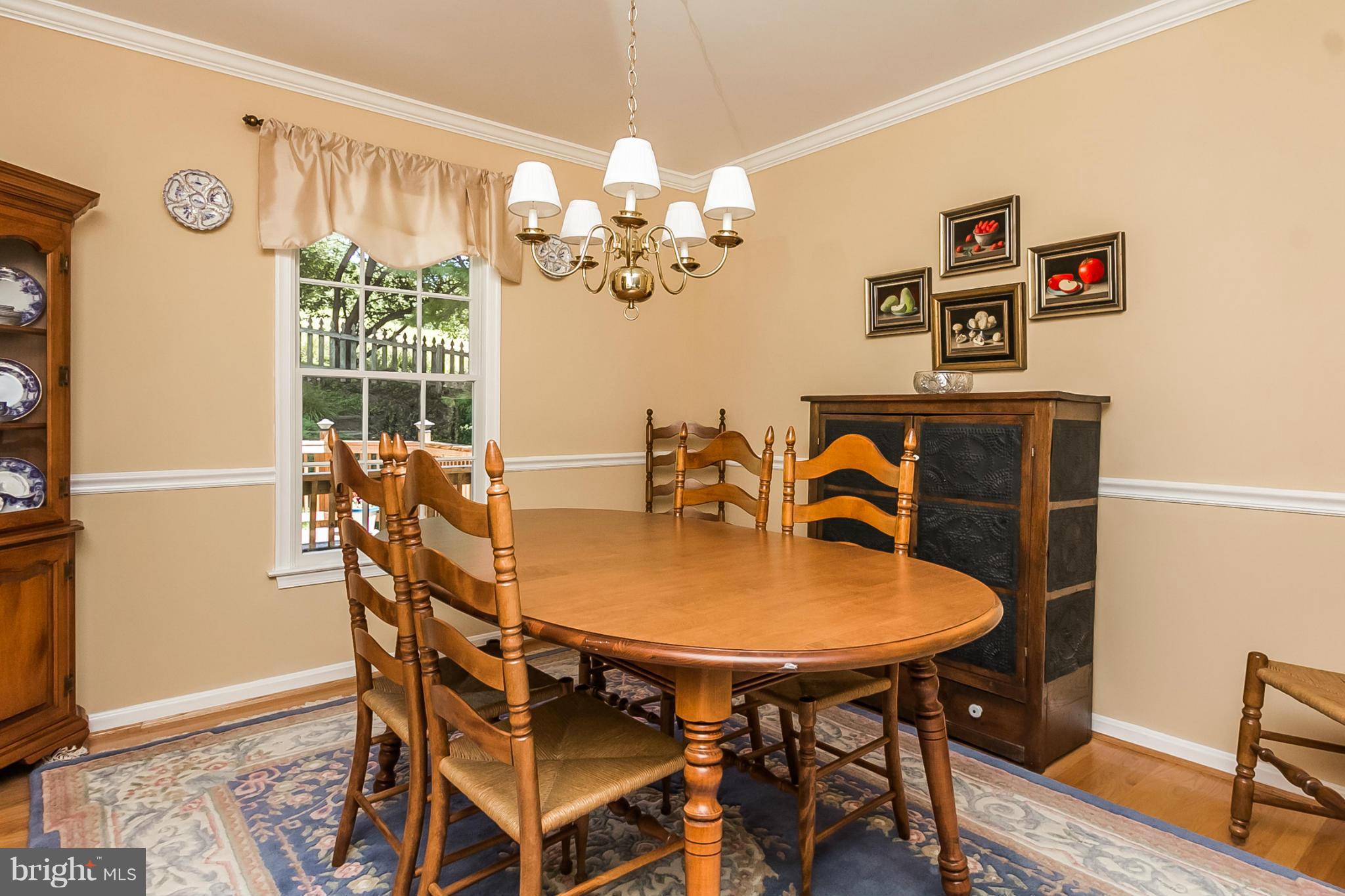 9540 Hallhurst Road Baltimore, MD 21236 - Photo 5 of 28 Dining Room