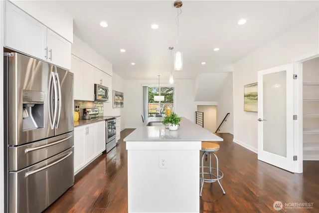 $692,500 | 14913 48th Avenue West, Unit C4, Edmonds, WA 98026