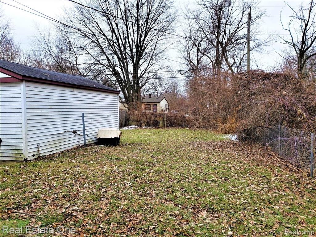 26001 Colgate Street Inkster, MI 48141 - Photo 10 of 13