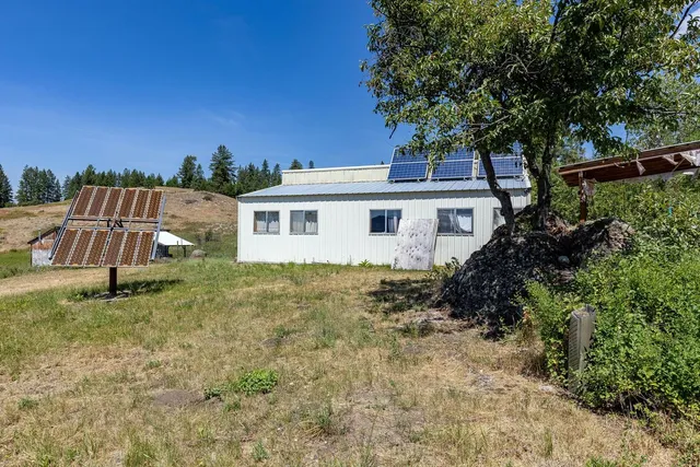 $349,000 | 253 White Mountain Road, Curlew, WA 99118