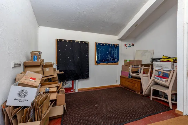 $349,000 | 253 White Mountain Road, Curlew, WA 99118