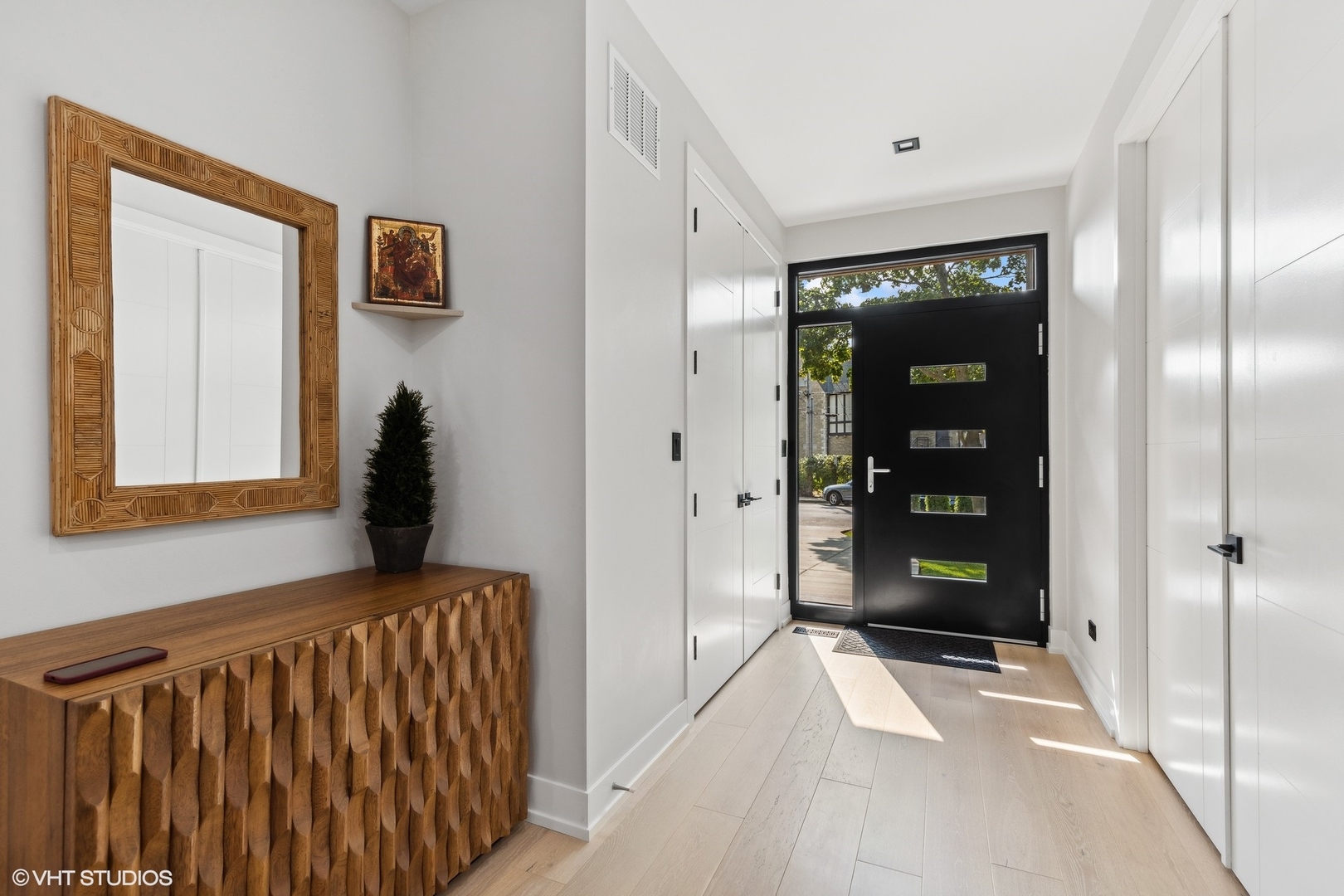 803 Pine Street Winnetka, IL 60093 - Photo 3 of 50